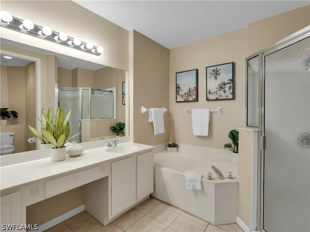 994 Eastham Way Naples FL 34104