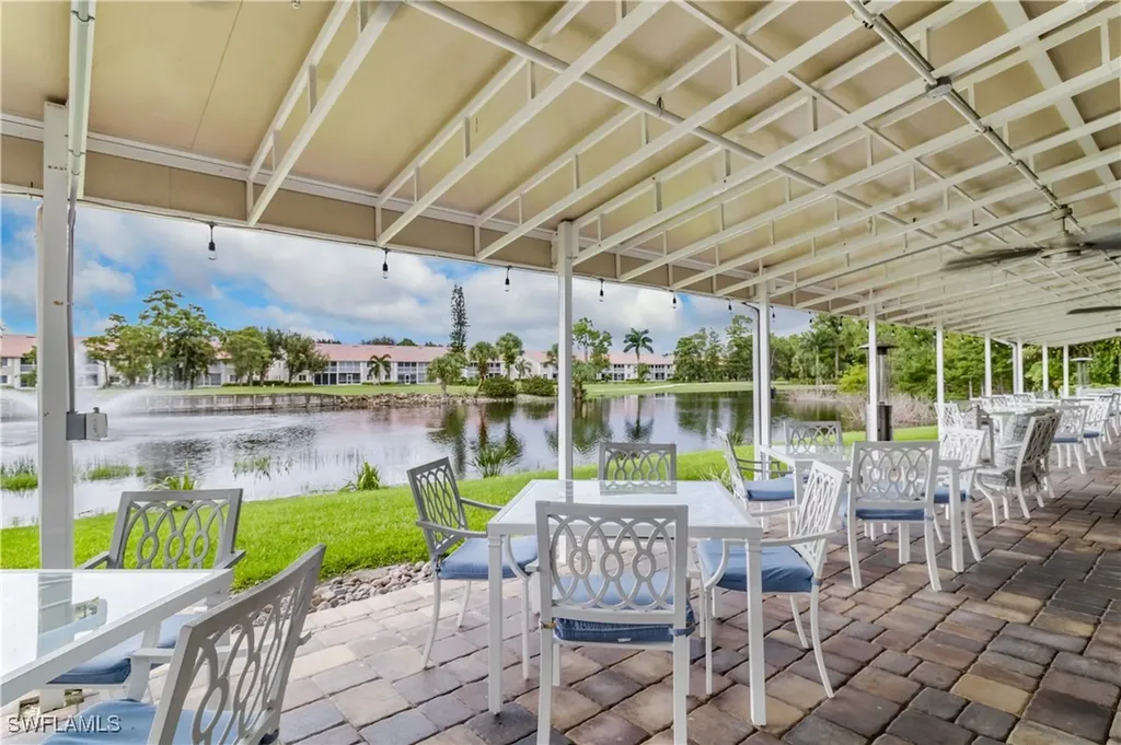 994 Eastham Way Naples FL 34104