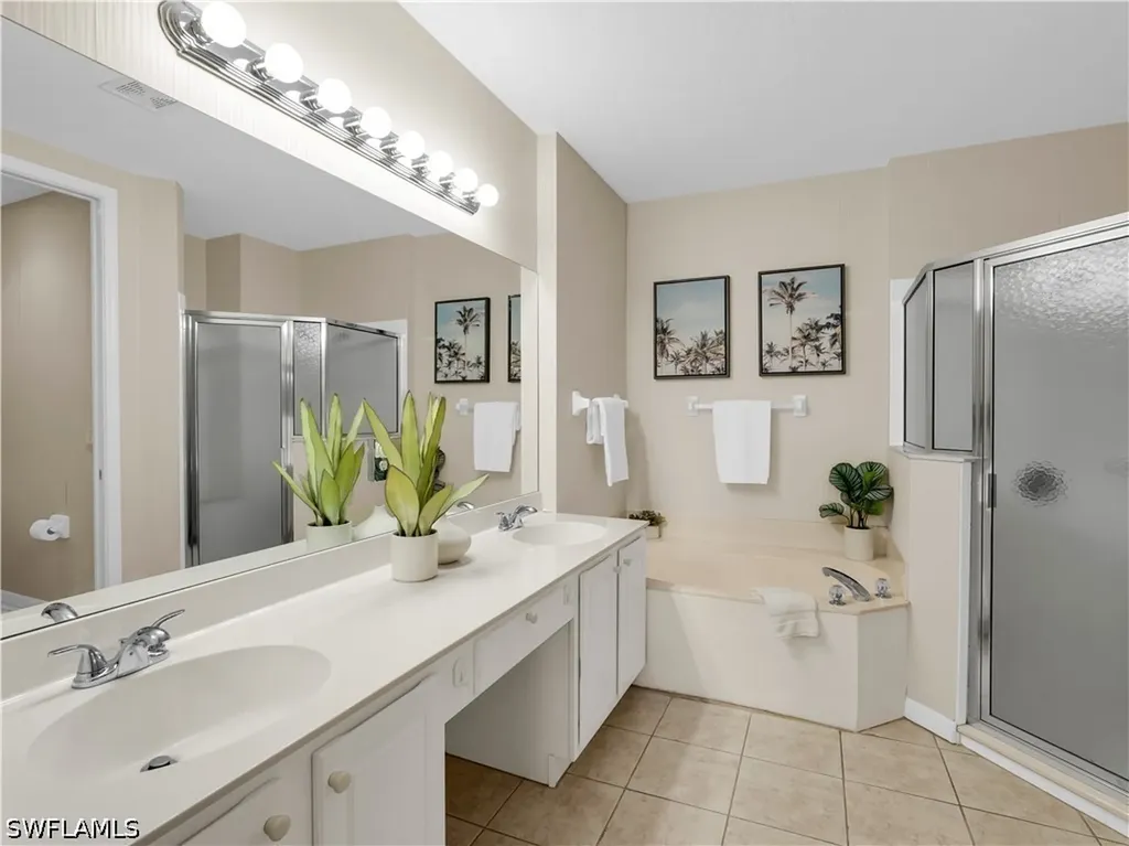 994 Eastham Way Naples FL 34104