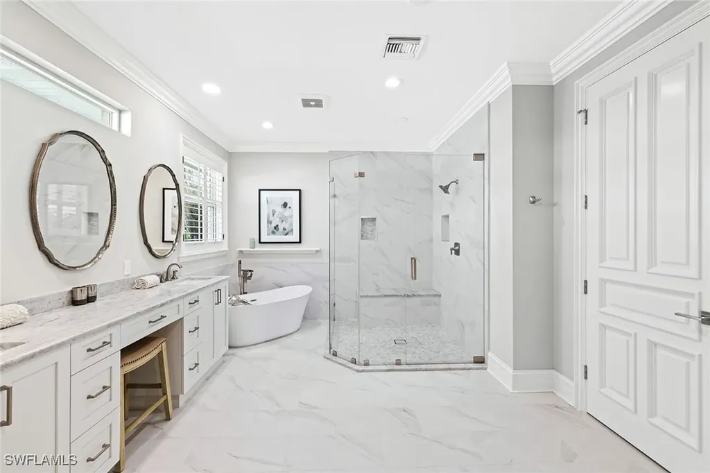 1900 Sandpiper Street Naples FL 34102
