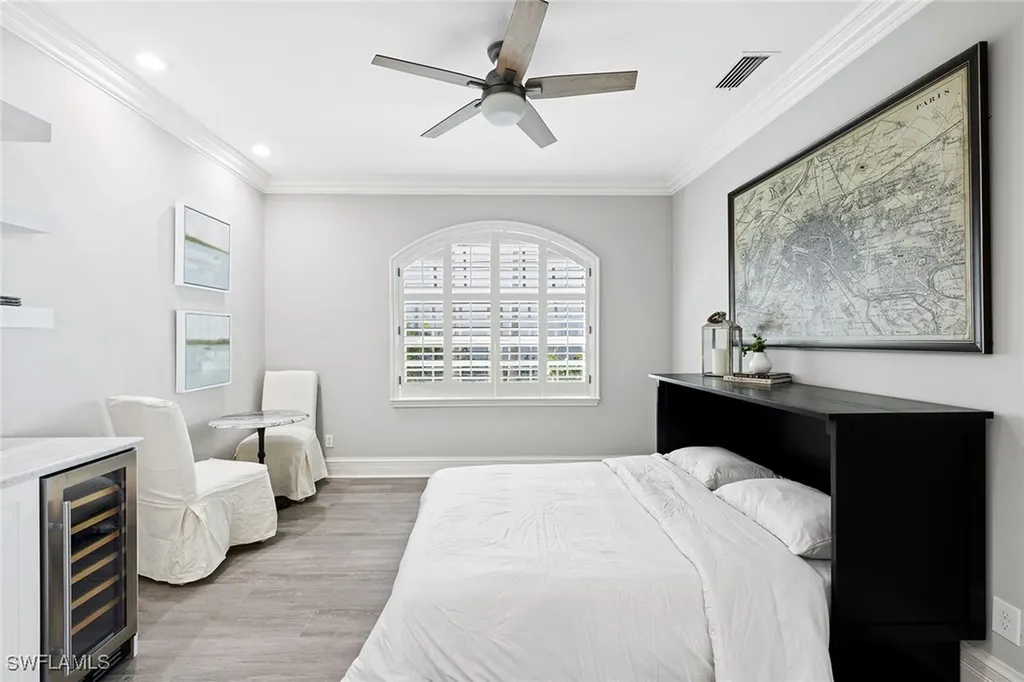1900 Sandpiper Street Naples FL 34102