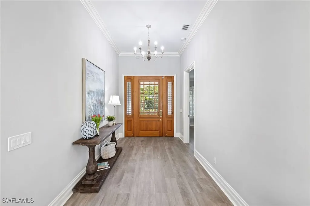 1900 Sandpiper Street Naples FL 34102