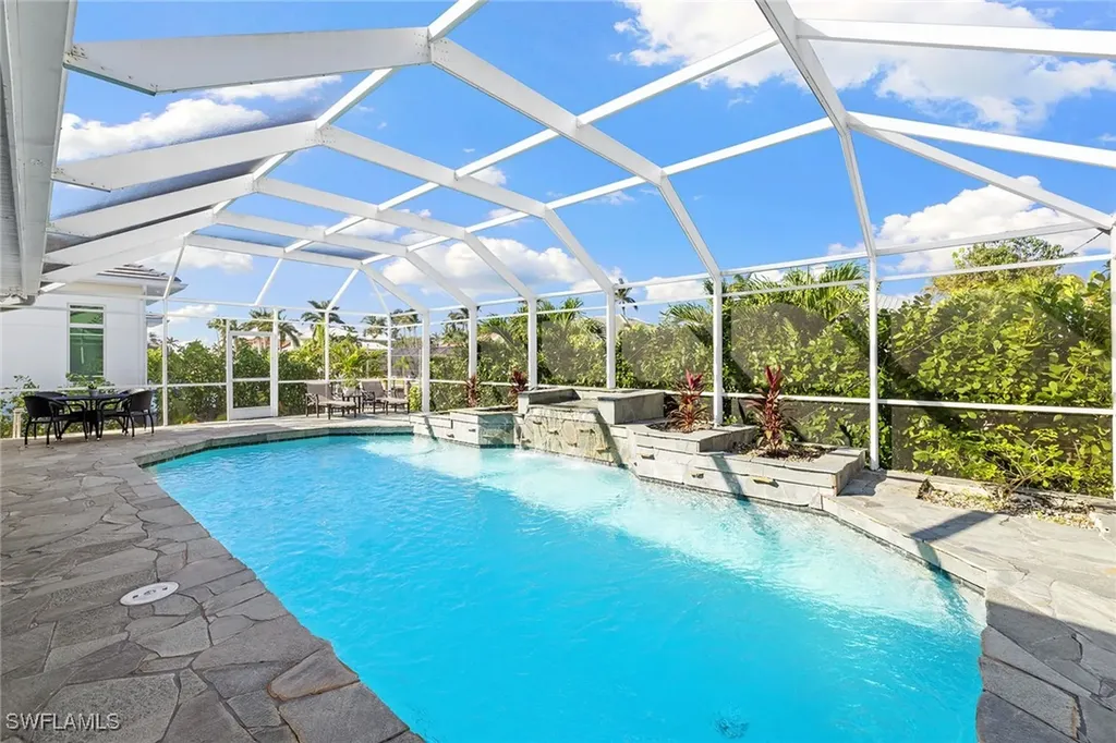 1900 Sandpiper Street Naples FL 34102