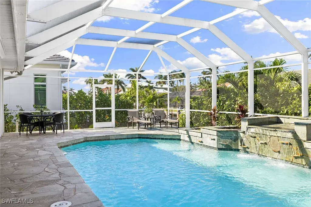 1900 Sandpiper Street Naples FL 34102