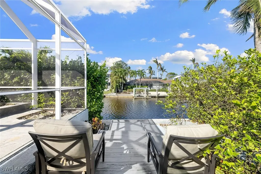 1900 Sandpiper Street Naples FL 34102