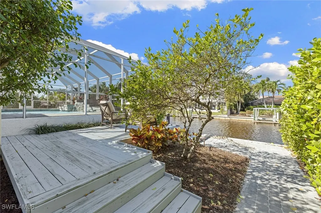 1900 Sandpiper Street Naples FL 34102