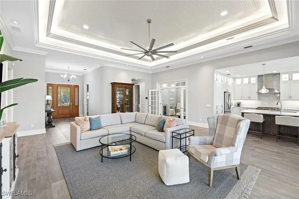 1900 Sandpiper Street Naples FL 34102