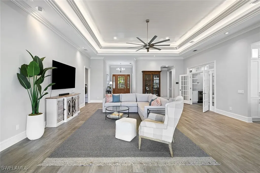 1900 Sandpiper Street Naples FL 34102