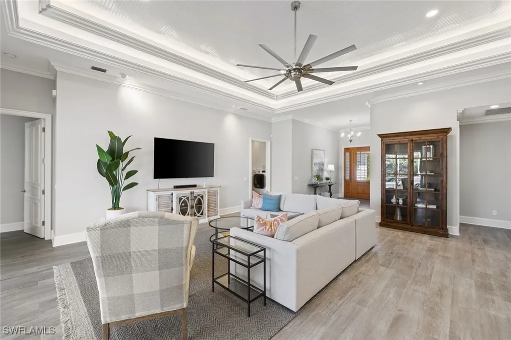 1900 Sandpiper Street Naples FL 34102