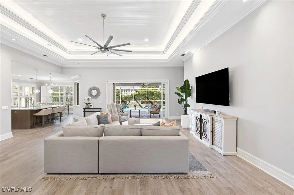 1900 Sandpiper Street Naples FL 34102