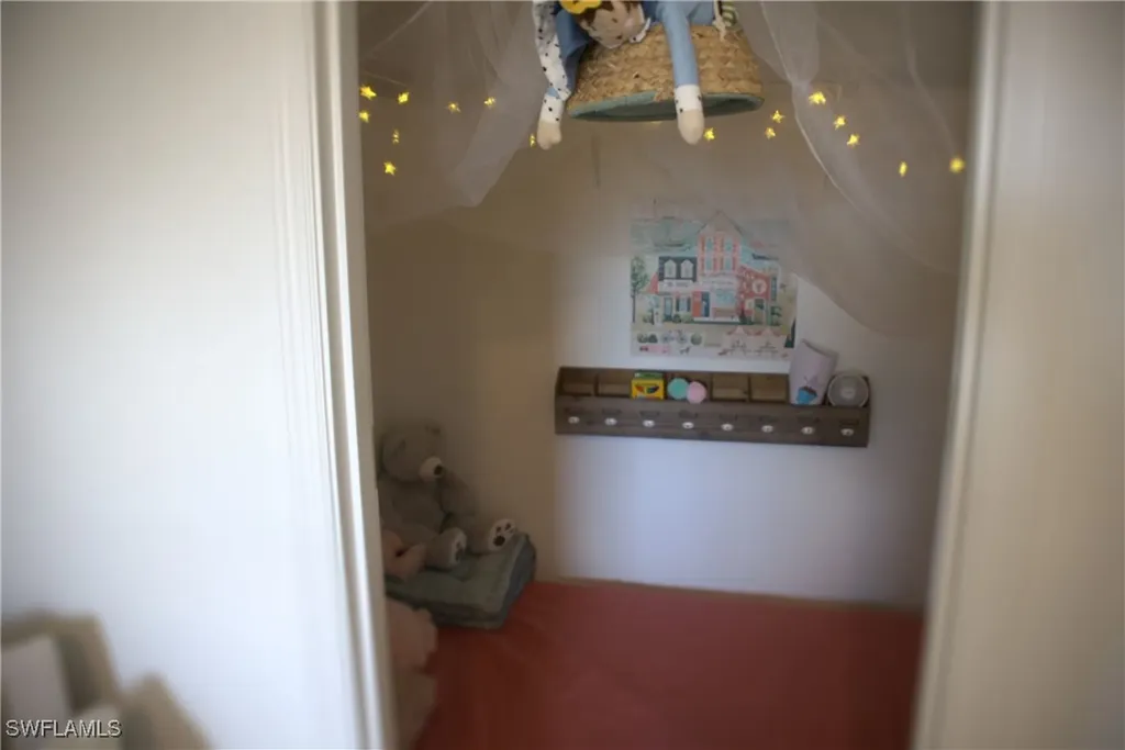 1526 Lake Jessup Circle Cape Coral FL 33909