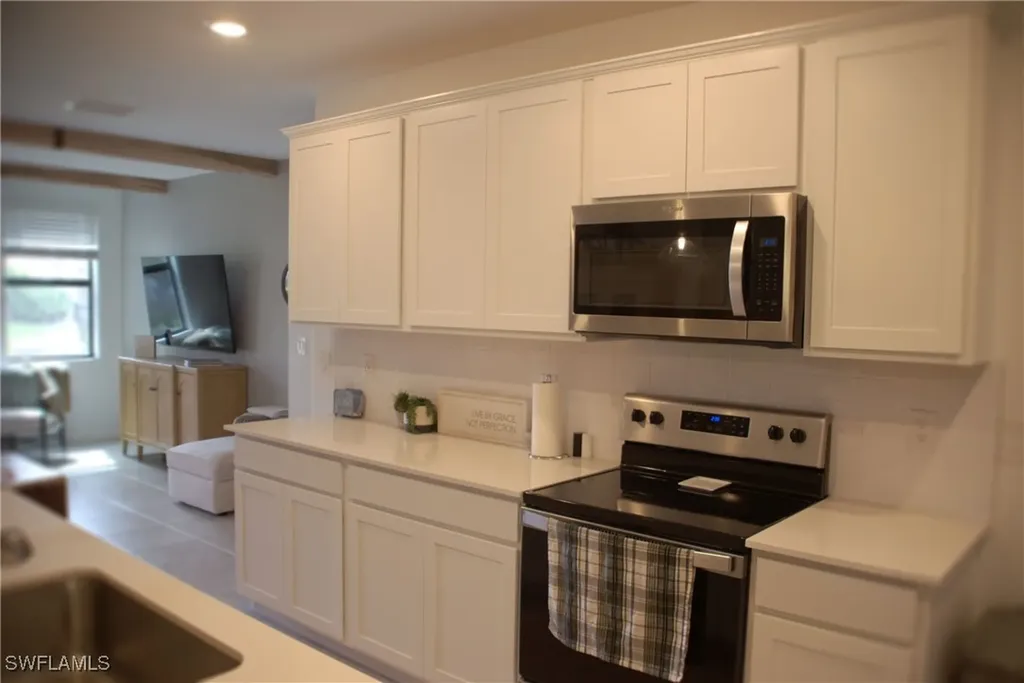 1526 Lake Jessup Circle Cape Coral FL 33909