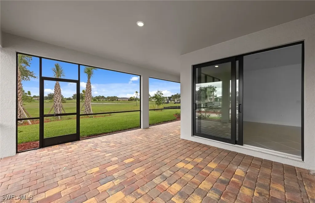 17043 Bishop Boulevard Alva FL 33920