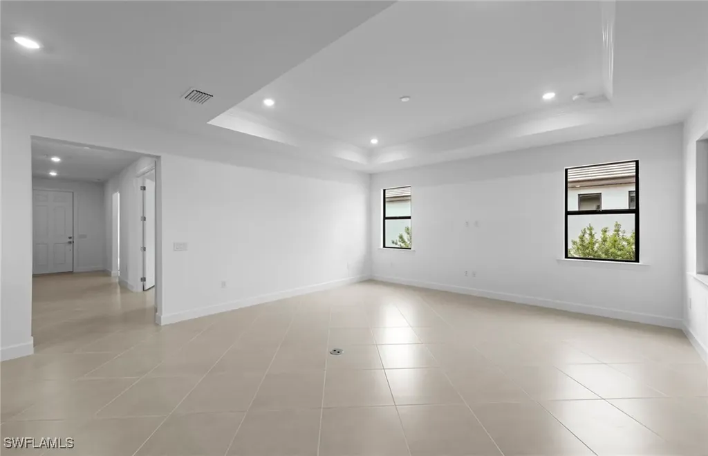 17043 Bishop Boulevard Alva FL 33920