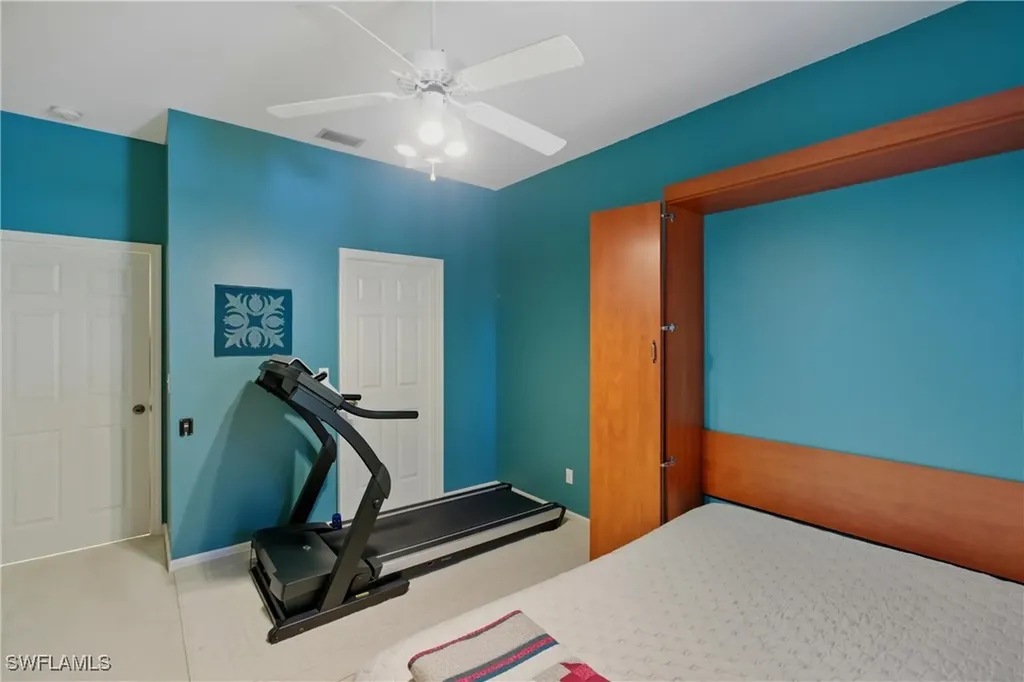 2590 Marshcreek Lane Naples FL 34119