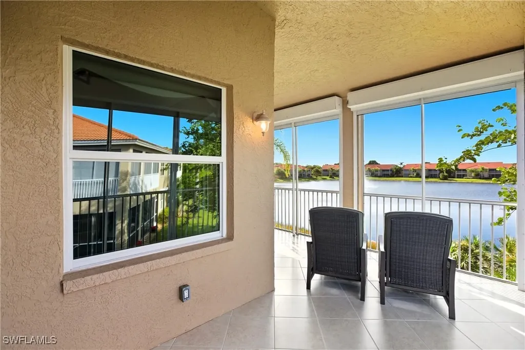 2590 Marshcreek Lane Naples FL 34119