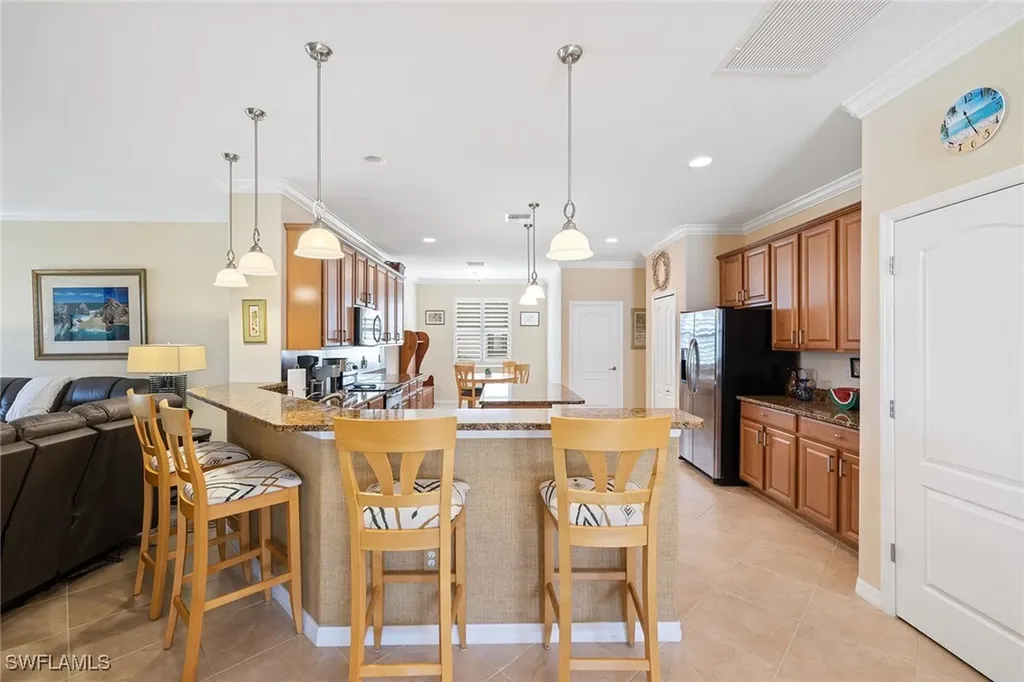 3837 Ruby Way Naples FL 34114