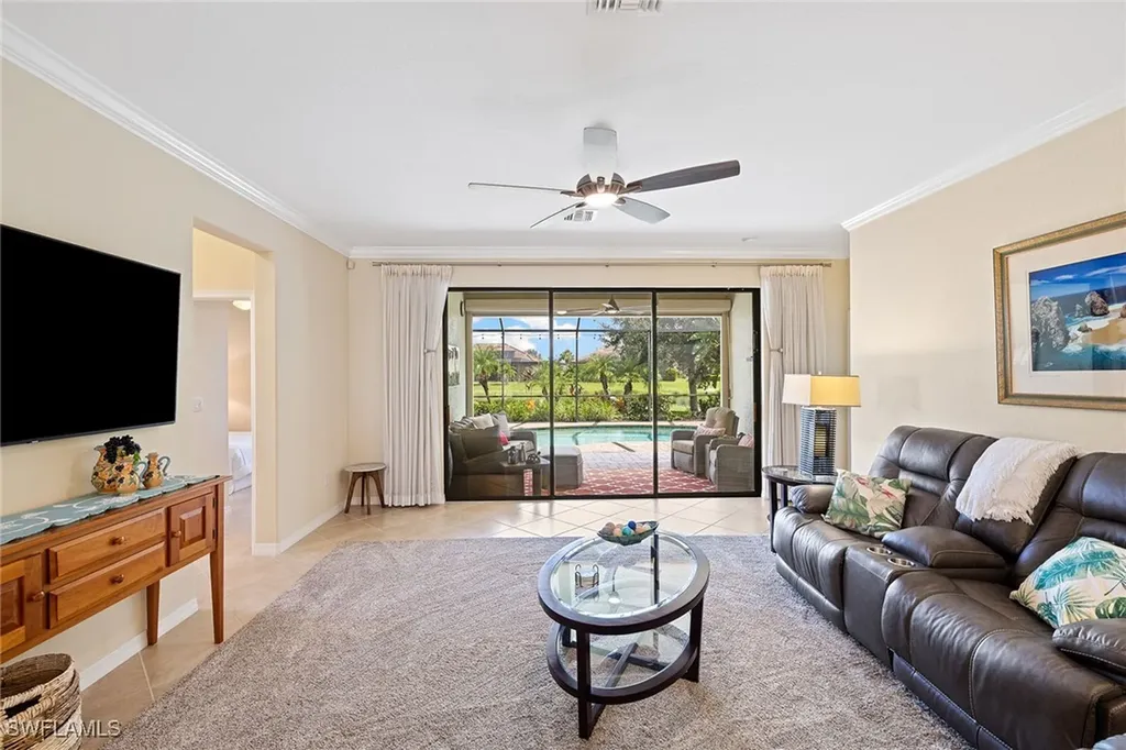 3837 Ruby Way Naples FL 34114