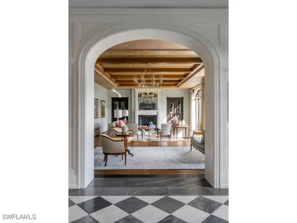 4296 Cutlass Lane Naples FL 34102