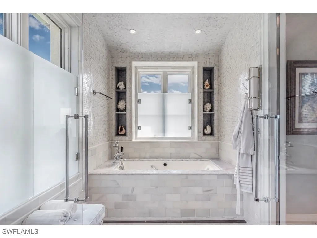 4296 Cutlass Lane Naples FL 34102