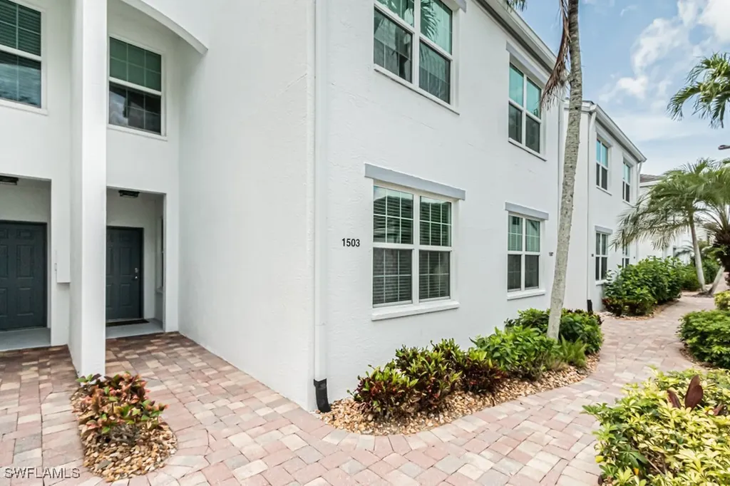 5937 Sand Wedge Lane Naples FL 34110
