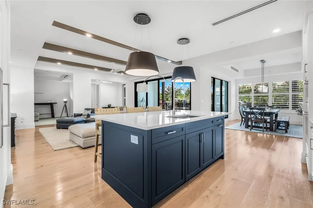 1130 3rd Avenue S Avenue Naples FL 34102