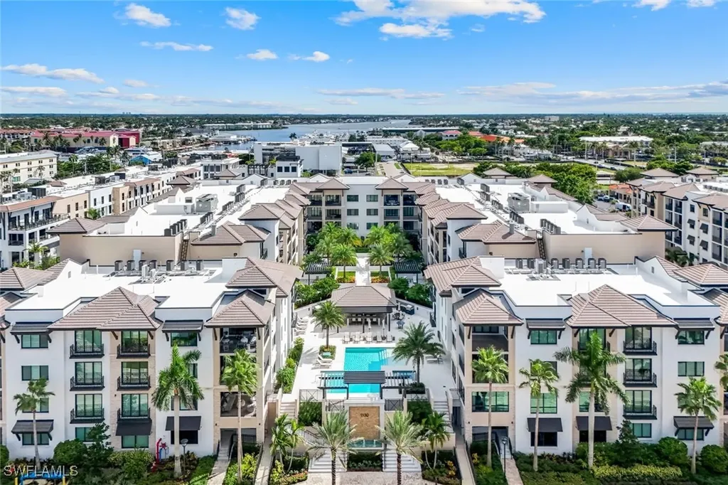 1130 3rd Avenue S Avenue Naples FL 34102