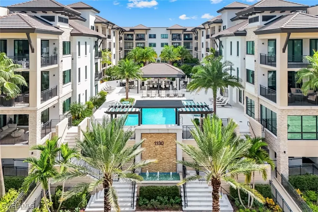 1130 3rd Avenue S Avenue Naples FL 34102