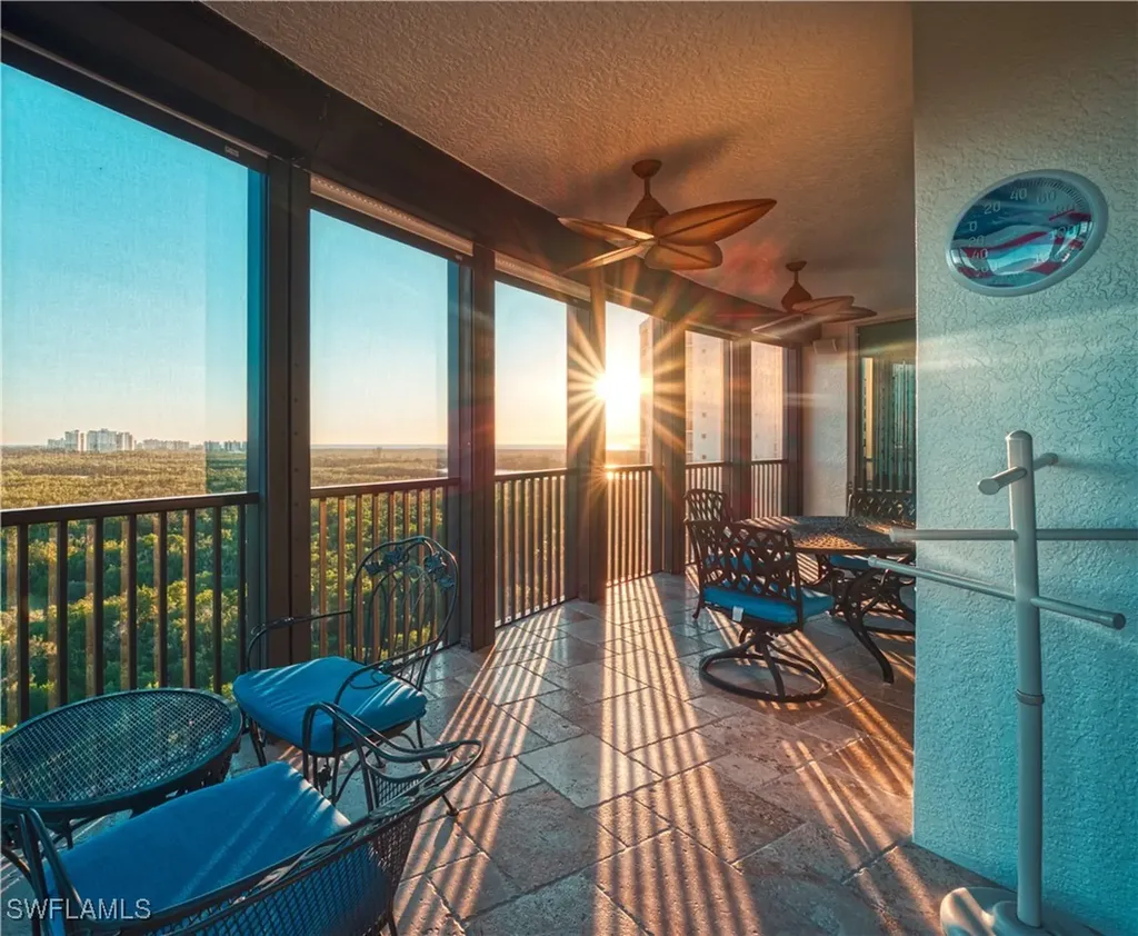 455 Cove Tower Drive Naples FL 34110
