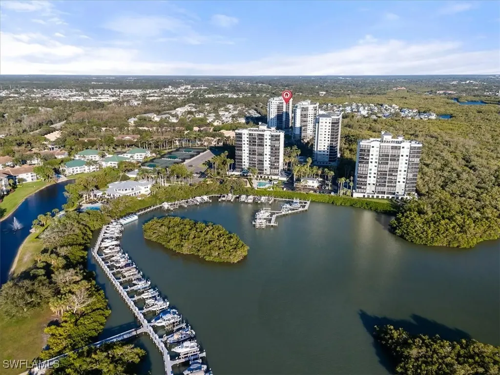 455 Cove Tower Drive Naples FL 34110