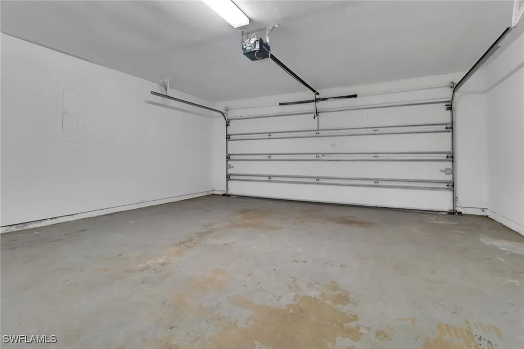 1121 SW 9th Avenue Cape Coral FL 33991