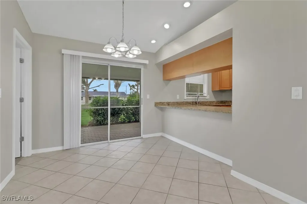 1121 SW 9th Avenue Cape Coral FL 33991