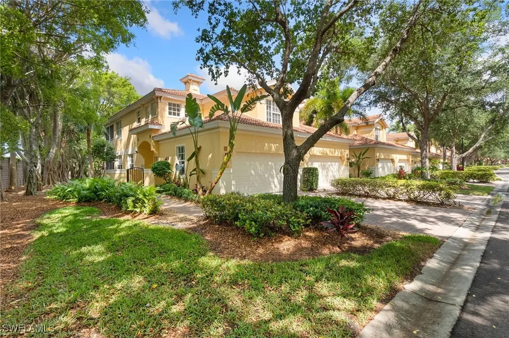 20290 Burnside Place Estero FL 33928