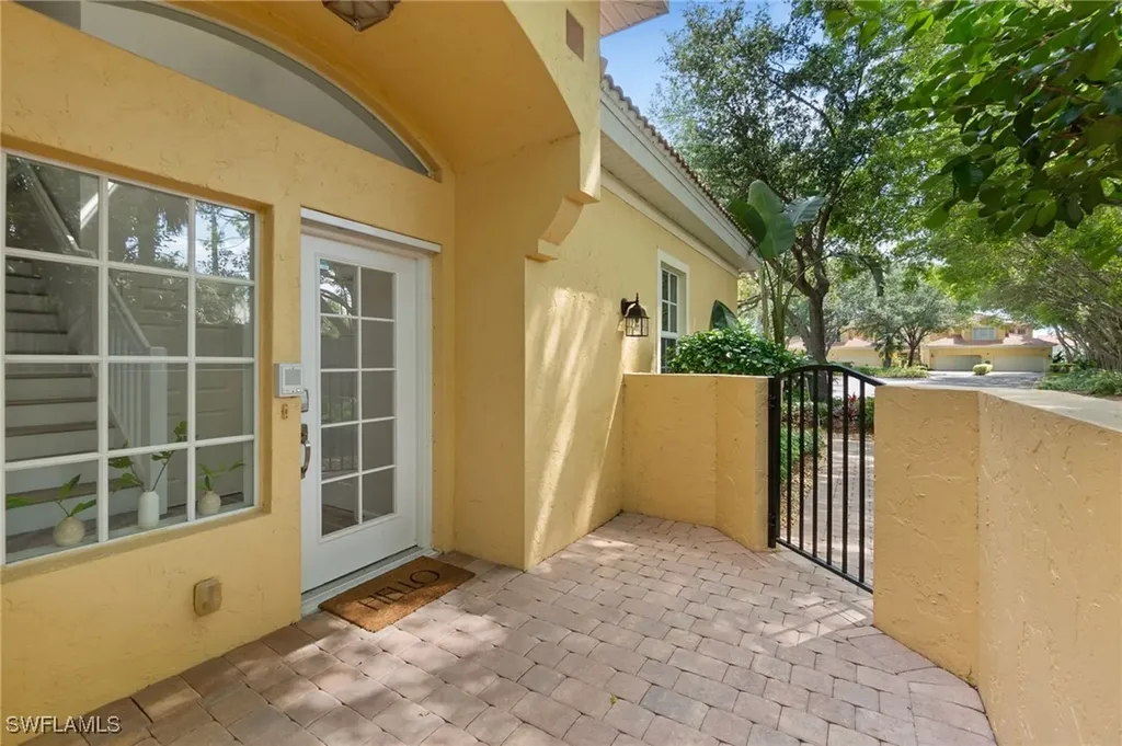 20290 Burnside Place Estero FL 33928