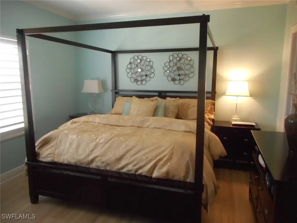 2080 W 1st Street Fort Myers FL 33901