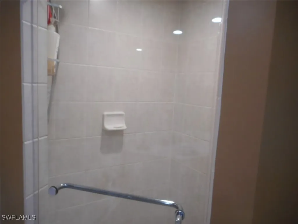 2080 W 1st Street Fort Myers FL 33901