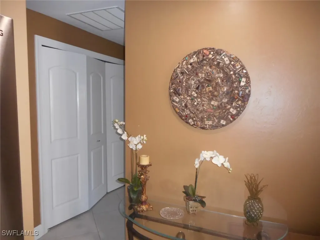 2080 W 1st Street Fort Myers FL 33901