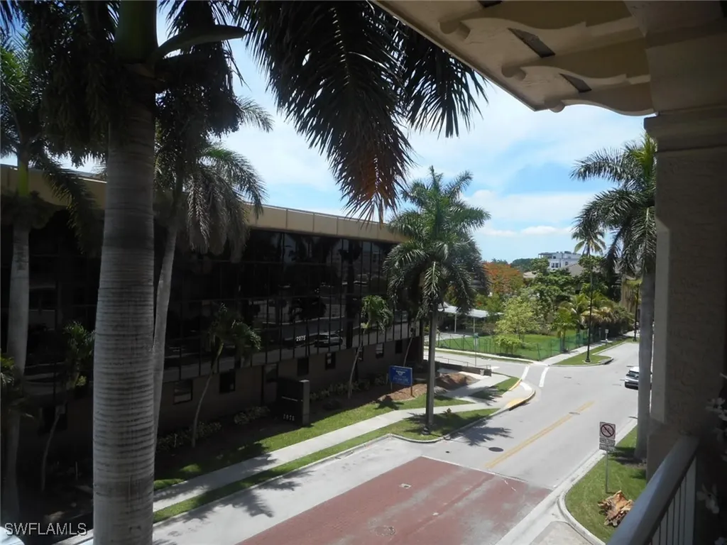 2080 W 1st Street Fort Myers FL 33901