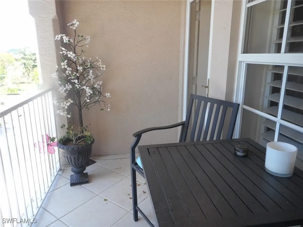 2080 W 1st Street Fort Myers FL 33901