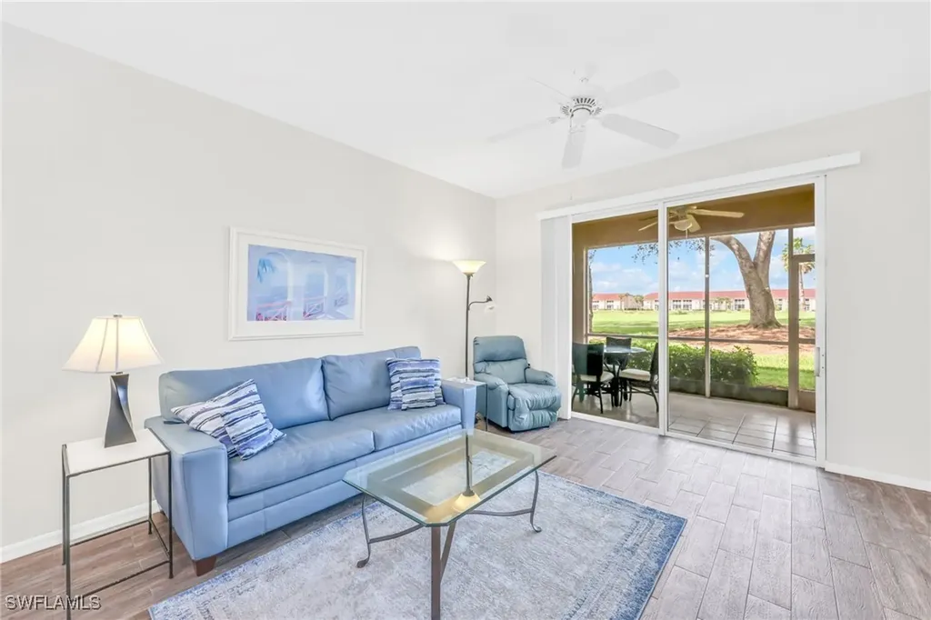 Naples FL, 2720 Cypress Trace Circle, Unit 2916