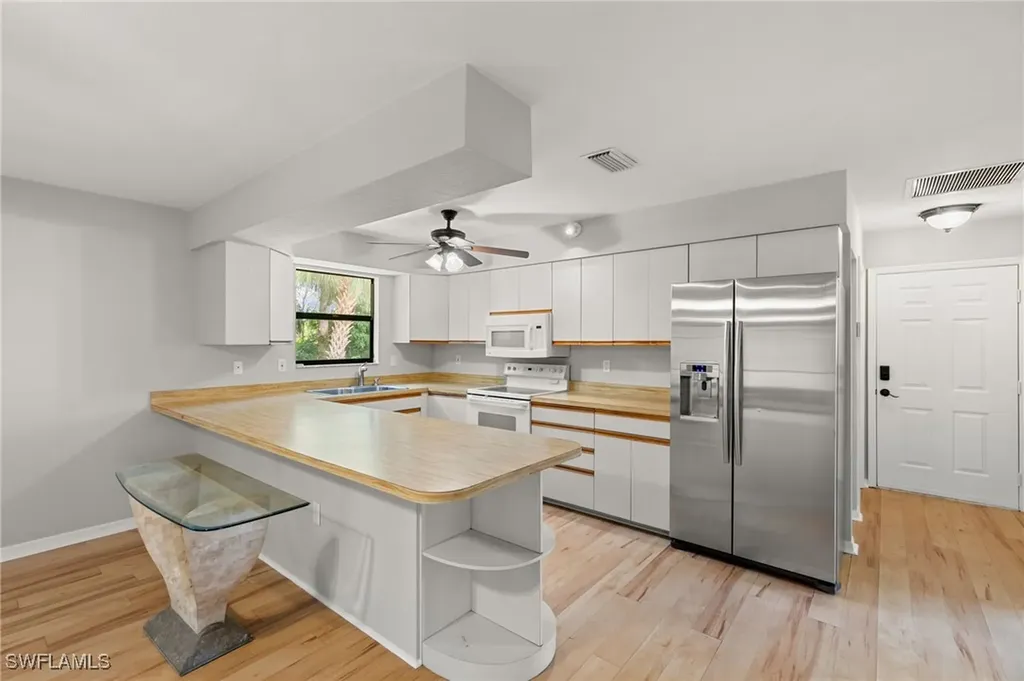 27673 Tennessee Street Bonita Springs FL 34135