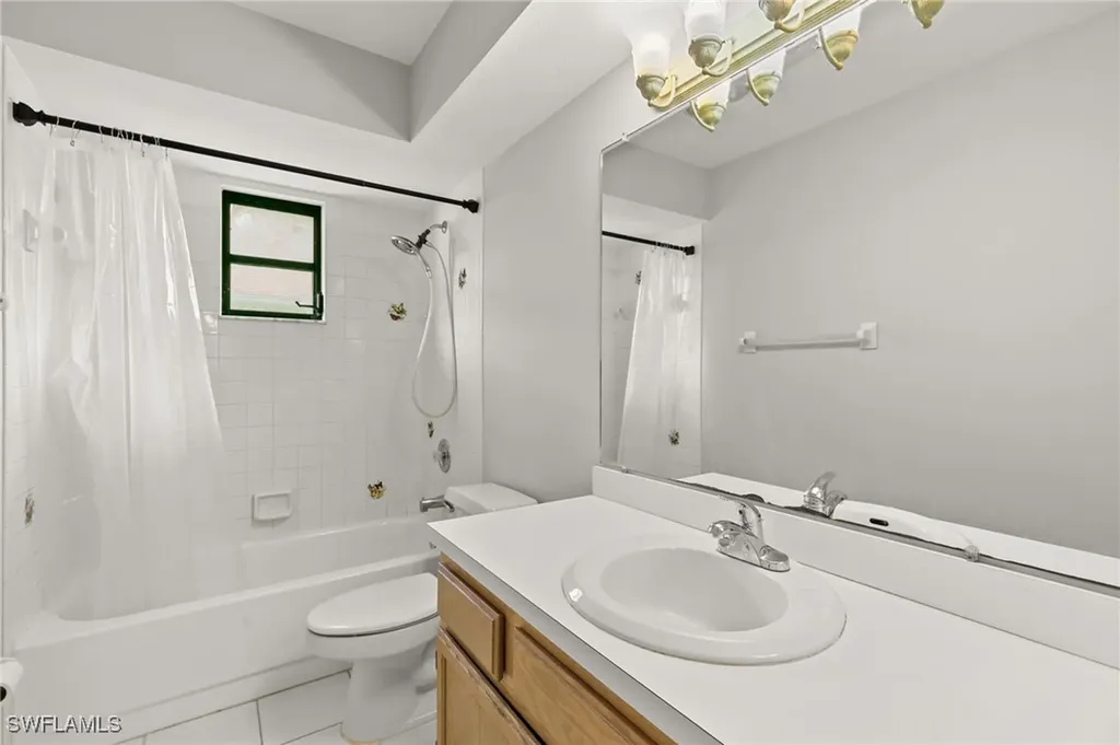 27673 Tennessee Street Bonita Springs FL 34135