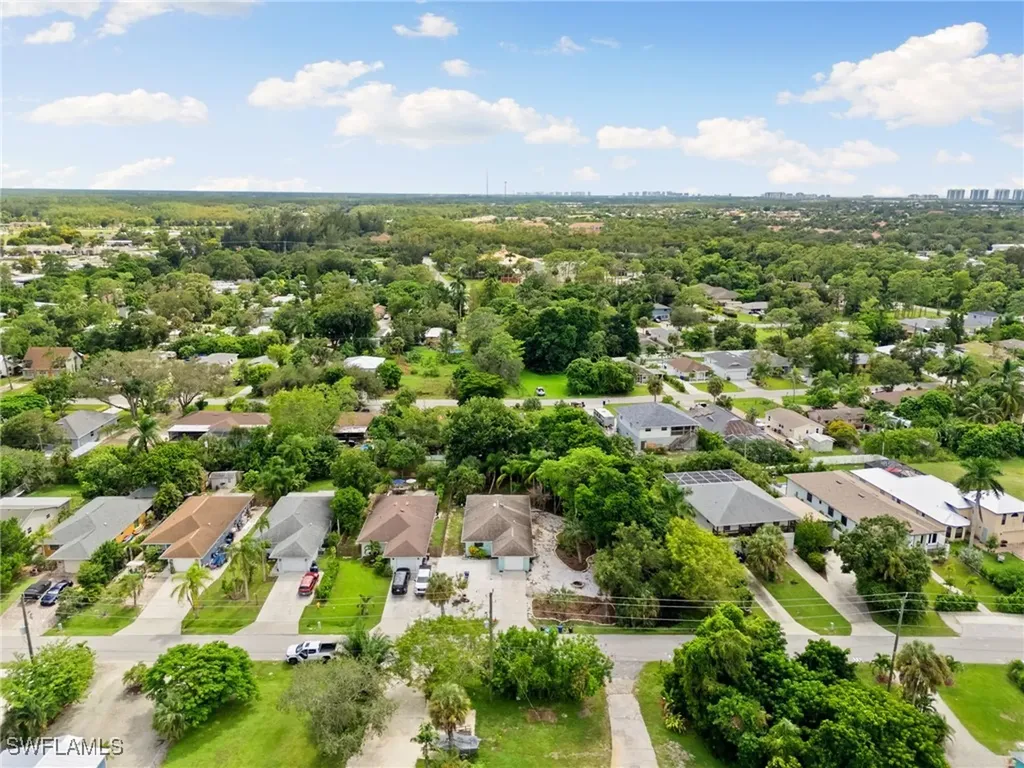 27673 Tennessee Street Bonita Springs FL 34135