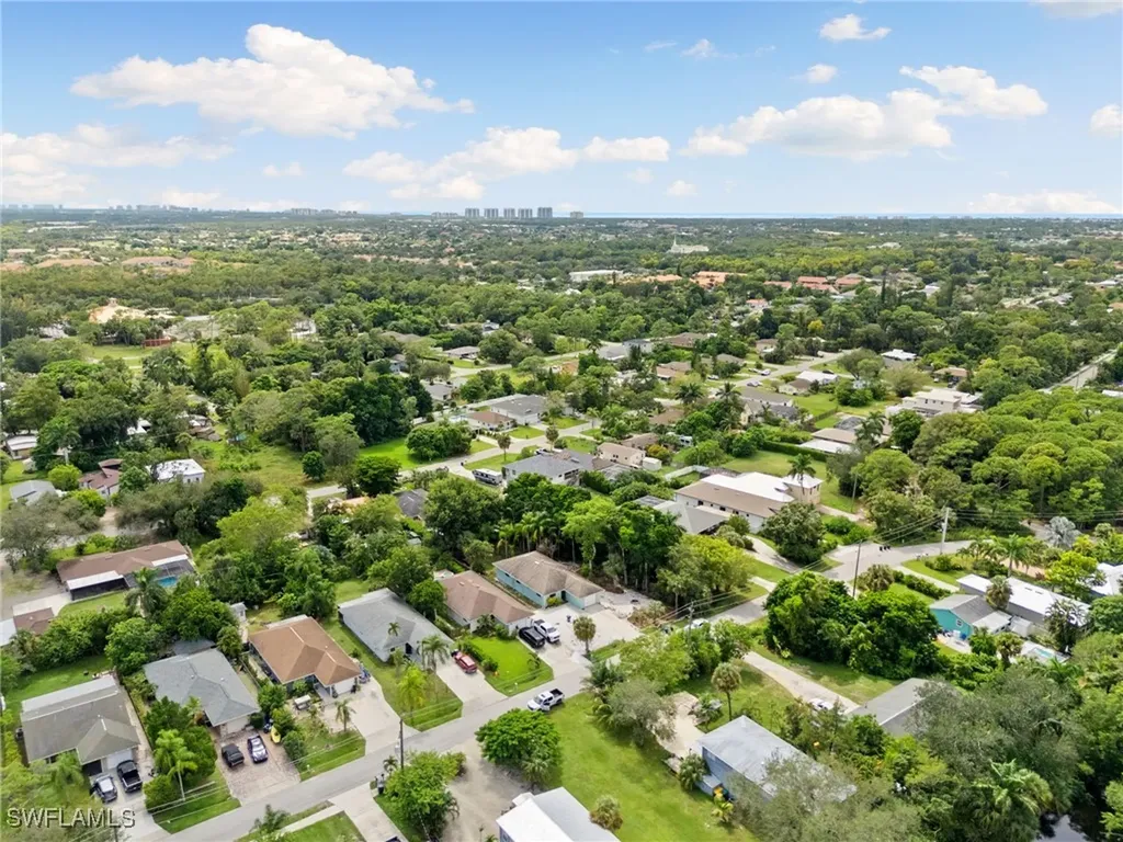 27673 Tennessee Street Bonita Springs FL 34135