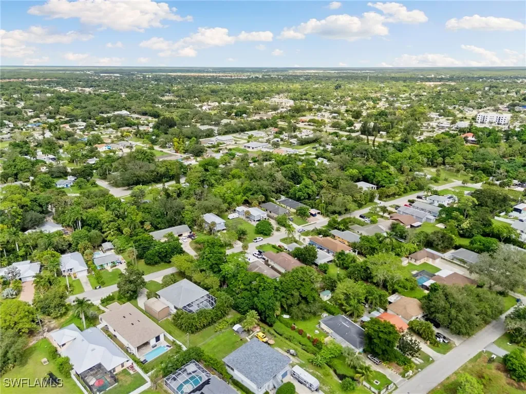 27673 Tennessee Street Bonita Springs FL 34135