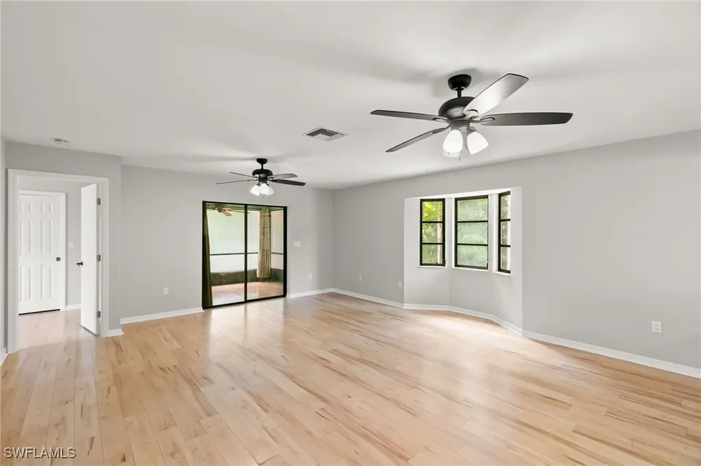 27673 Tennessee Street Bonita Springs FL 34135