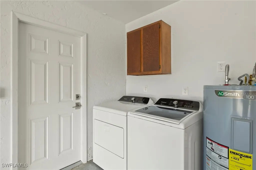 20821 Coconut Drive Estero FL 33928