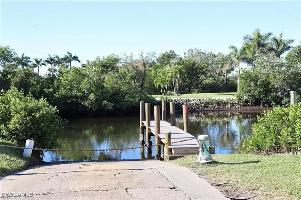 20821 Coconut Drive Estero FL 33928