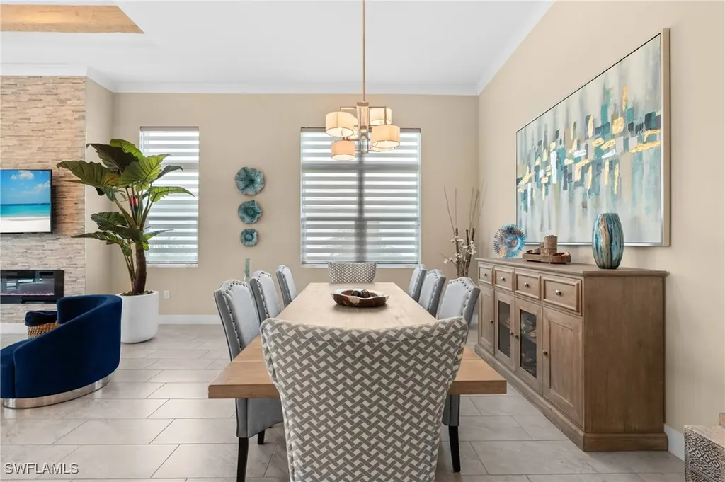 3671 Sapphire Cove Circle Naples FL 34114