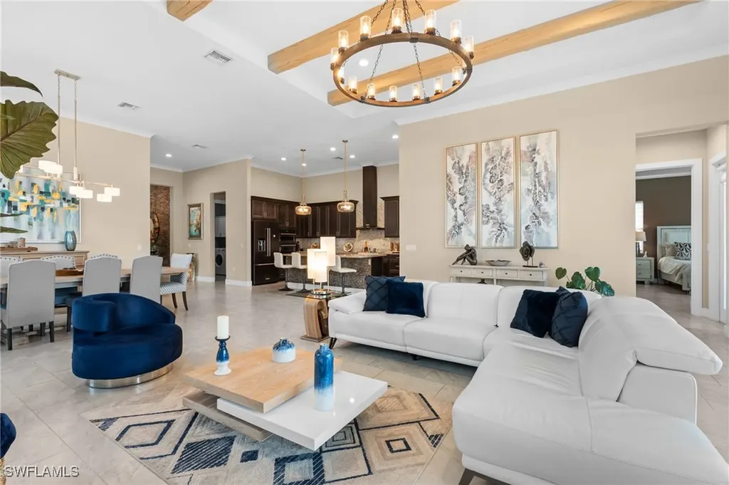 3671 Sapphire Cove Circle Naples FL 34114
